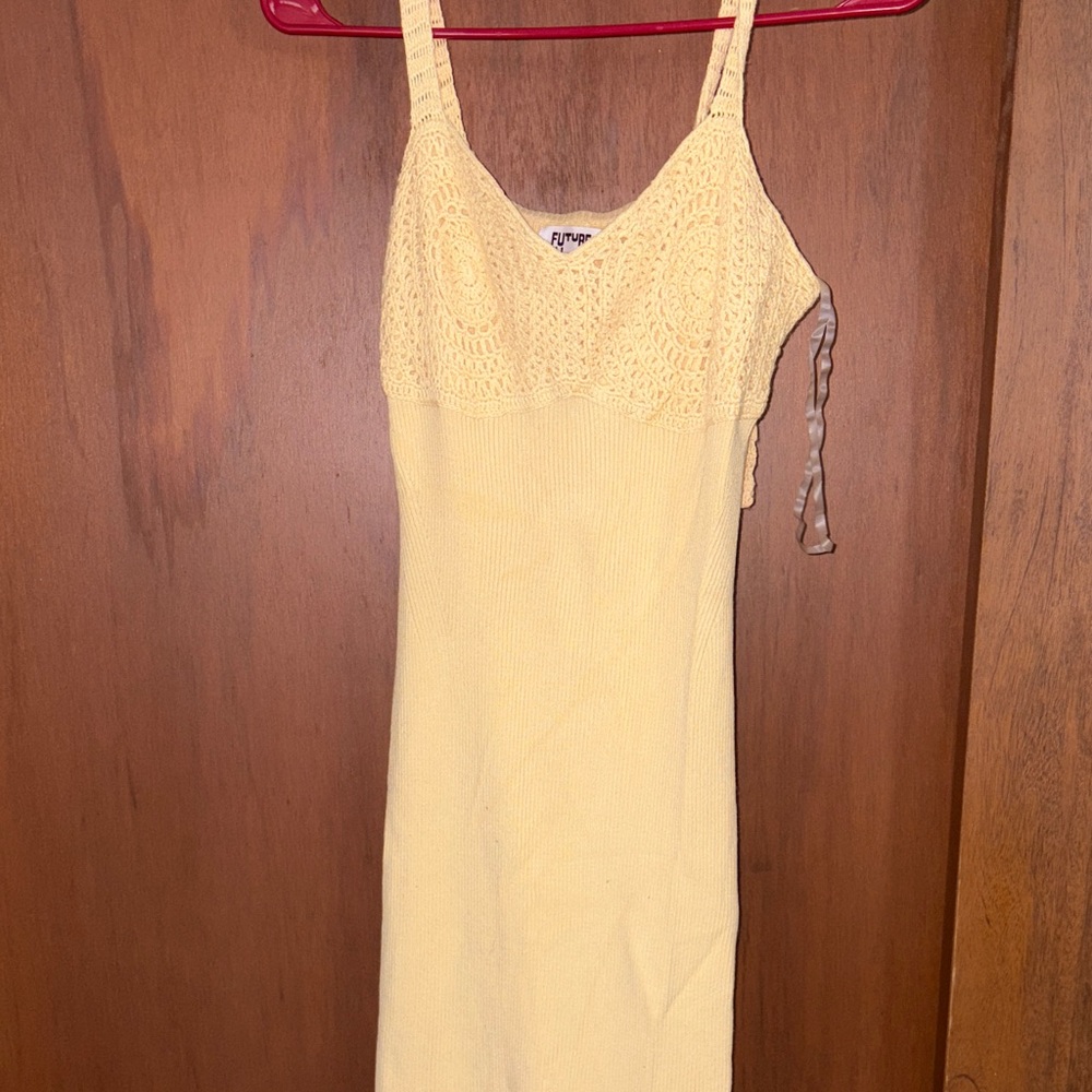 Yellow dress